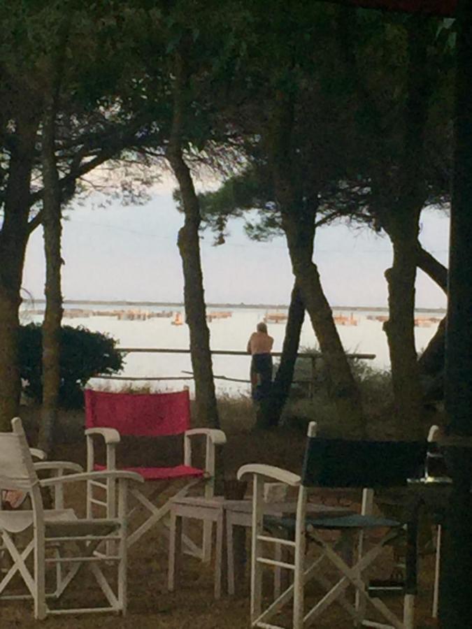 Bed and Breakfast Au Bord De Thau Marseillan  Esterno foto